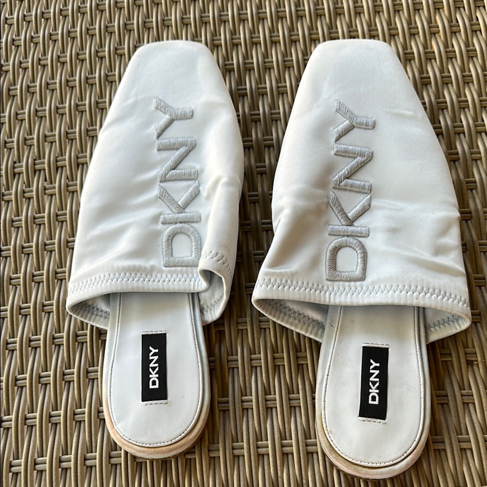 DKNY White Slippers with Open Back
